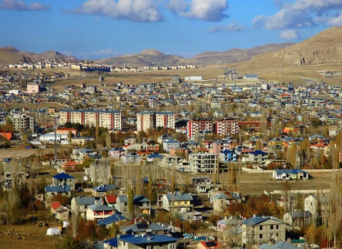 صادرات به وان ترکیه، Export to Turkish Van، صادرات از ایران به ترکیه، صادرات، ترکیه، شهر وان، ایران، export ،Iran ،Asia ،Trade ،Business، global market