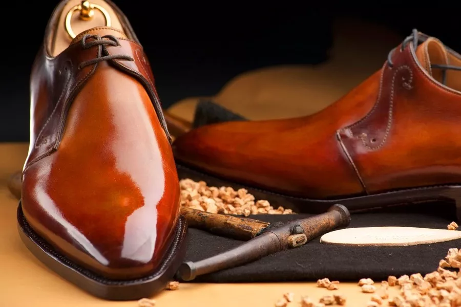کفش چرم مردانه