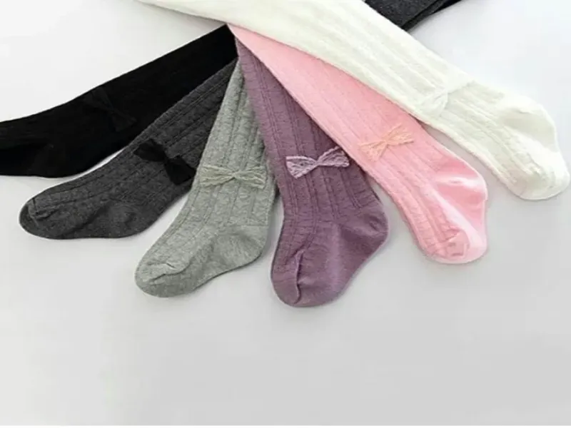 جوراب شلواری ضخیم طرح دار