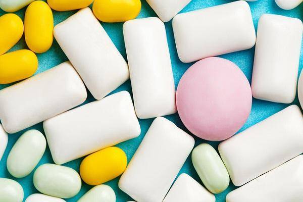 آدامس های بی ضرر برای کودکان | دکتر مریم حاجی احمدی