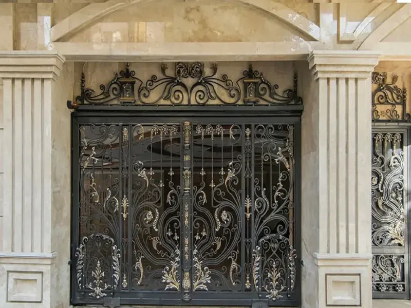 درب حیاط فلزی طرح چوب